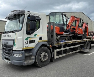 KX027-4 LORRY